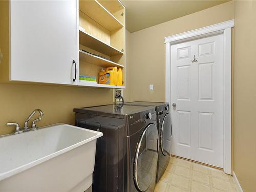 2243 Setchfield Ave, Langford, BC - Indoor Photo Showing Laundry Room