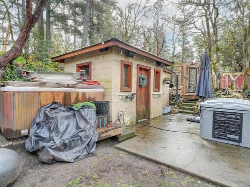 2629 Rainville Rd, Langford, BC - Outdoor
