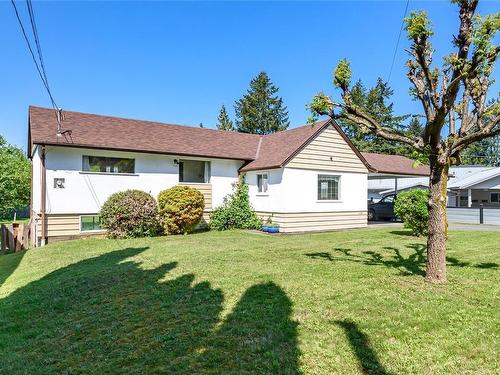 1159 Cumberland Rd, Courtenay, BC - Outdoor