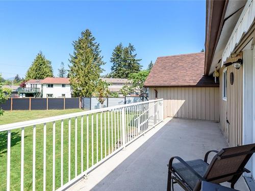 1159 Cumberland Rd, Courtenay, BC - Outdoor With Deck Patio Veranda With Exterior