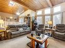 180 Holland Rd, Nanaimo, BC  - Indoor Photo Showing Living Room 