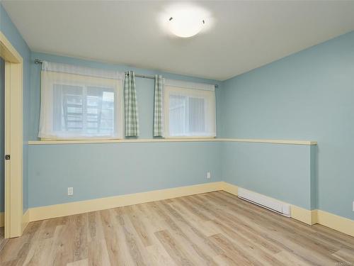 6867 Laura'S Lane, Sooke, BC - Indoor Photo Showing Other Room