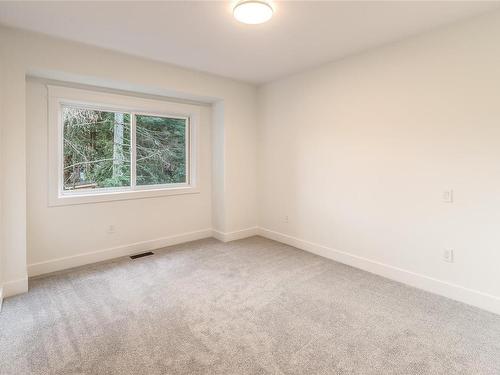 109-5160 Hammond Bay Rd, Nanaimo, BC - Indoor Photo Showing Other Room