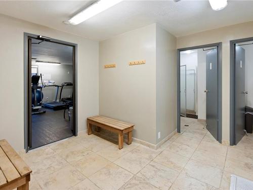611-1630 Quadra St, Victoria, BC - Indoor Photo Showing Other Room