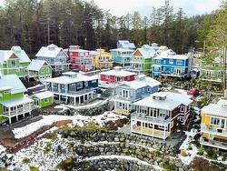 1100 Spirit Bay Rd  Sooke, BC V9Z 1N6