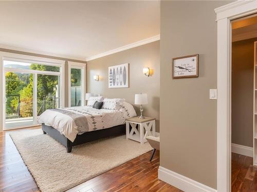 375 Point Ideal Dr, Lake Cowichan, BC - Indoor Photo Showing Bedroom