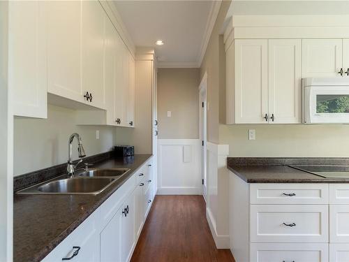 375 Point Ideal Dr, Lake Cowichan, BC - Indoor Photo Showing Kitchen With Double Sink