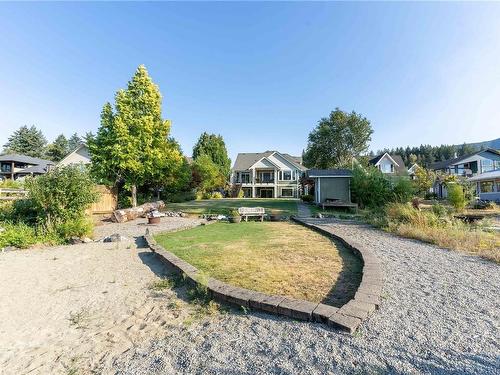 375 Point Ideal Dr, Lake Cowichan, BC - Outdoor