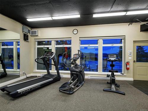 370-6995 Nordin Rd, Sooke, BC - Indoor Photo Showing Gym Room