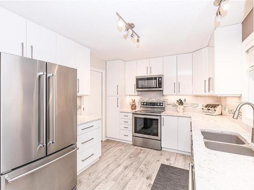 2383 Setchfield Ave, Langford, BC - Indoor Photo Showing Kitchen With Upgraded Kitchen
