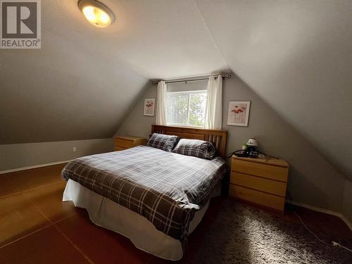 4963 Kyllo Road, 108 Mile Ranch, BC - Indoor Photo Showing Bedroom
