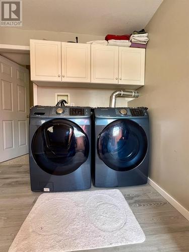 4963 Kyllo Road, 108 Mile Ranch, BC - Indoor Photo Showing Laundry Room