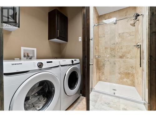 514 Cedar Street, Sicamous, BC - Indoor Photo Showing Laundry Room