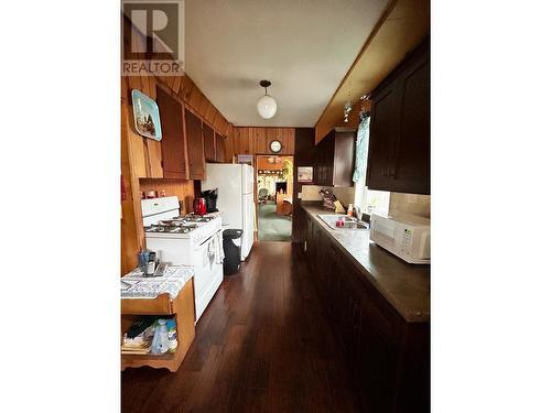 2959 Seaman Road, Falkland, BC - Indoor Photo Showing Kitchen With Double Sink