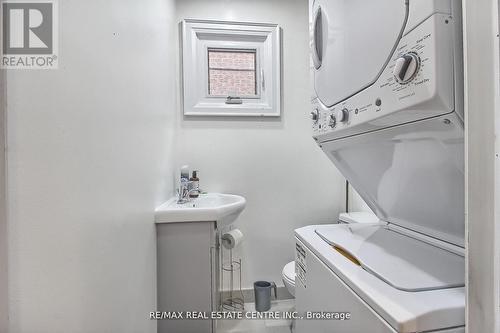 4484 Jenkins Cres, Mississauga, ON -  Photo Showing Laundry Room