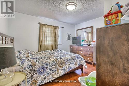 4484 Jenkins Crescent, Mississauga, ON - Indoor Photo Showing Bedroom