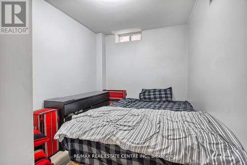 4484 Jenkins Crescent, Mississauga, ON - Indoor Photo Showing Bedroom