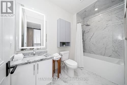 Ph14 - 509 Dundas Street W, Oakville, ON - Indoor Photo Showing Bathroom