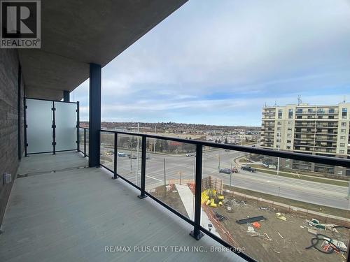 605 - 1098 Paisley Road, Guelph, ON - Outdoor With Balcony With View With Exterior