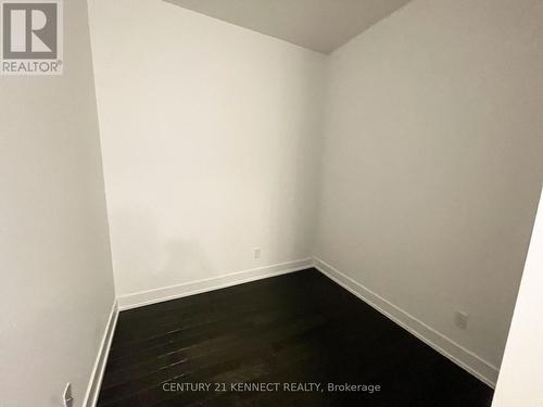 405 - 181 Bedford Road, Toronto, ON - Indoor Photo Showing Other Room