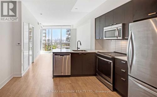2701 - 30 Roehampton Avenue, Toronto, ON - Indoor Photo Showing Kitchen With Upgraded Kitchen