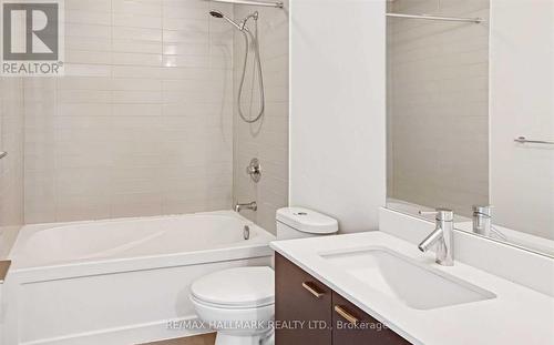 2701 - 30 Roehampton Avenue, Toronto, ON - Indoor Photo Showing Bathroom