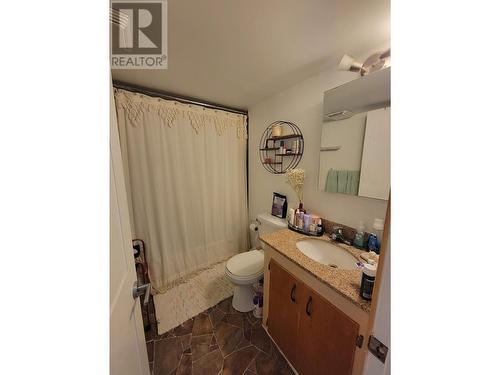 130 Bouchie Street, Quesnel, BC - Indoor Photo Showing Bathroom