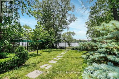 173 Lakeland Cres, Richmond Hill, ON - Outdoor