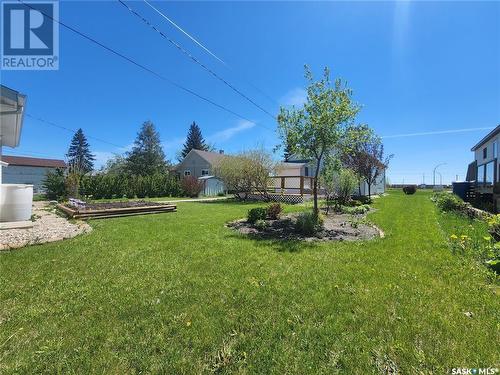 660 3Rd Avenue W, Melville, SK - Outdoor