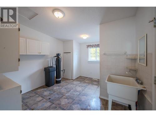1243 Ash Street, Okanagan Falls, BC - Indoor Photo Showing Laundry Room