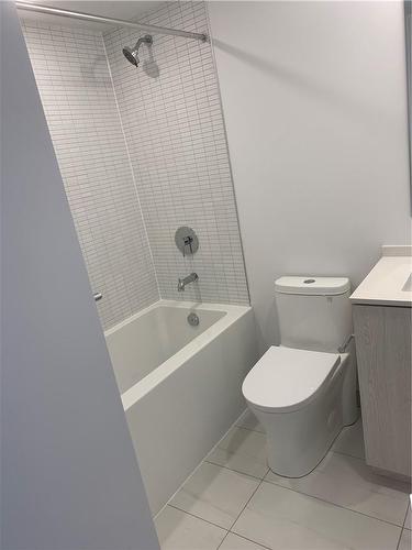 1 Jarvis Street|Unit #430, Hamilton, ON - Indoor Photo Showing Bathroom