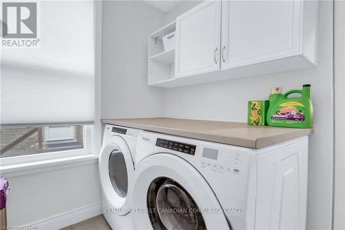 115 Tecumseh Ave E, London, ON - Indoor Photo Showing Laundry Room