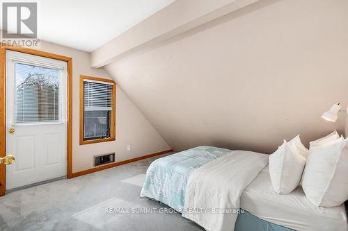 221 Pellisier Street, Grey Highlands, ON - Indoor Photo Showing Bedroom