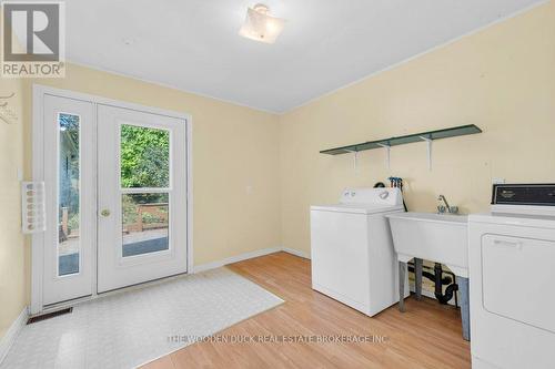 136 St Lawrence Street E, Madoc, ON - Indoor Photo Showing Laundry Room