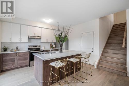 48 Lahey Crescent, Penetanguishene, ON - Indoor Photo Showing Kitchen With Double Sink With Upgraded Kitchen