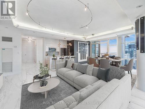 4502 - 10 Navy Wharf Court, Toronto, ON - Indoor Photo Showing Living Room