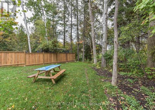 2082 Centre Ave, Severn, ON - Outdoor