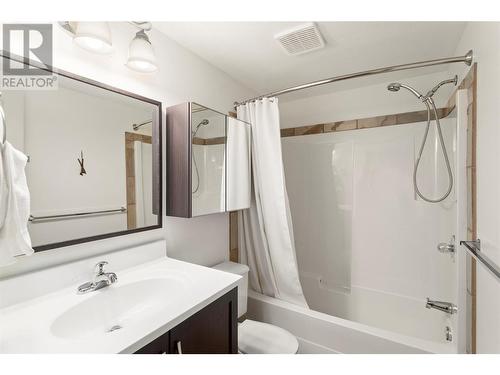 40 Kettleview Road Unit# 211E, Big White, BC - Indoor Photo Showing Bathroom
