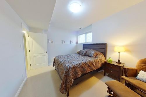 114 16Th Street S, Cranbrook, BC - Indoor Photo Showing Bedroom