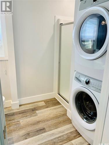 159 Queen Elizabeth Boulevard, Kamsack, SK - Indoor Photo Showing Laundry Room