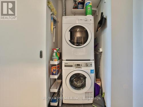 #106 -1030 King St W, Toronto, ON - Indoor Photo Showing Laundry Room