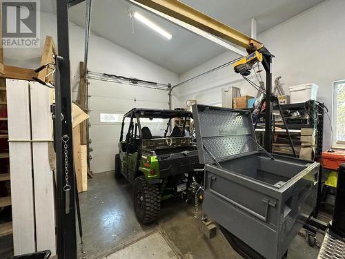 2301 Mackenzie 20 Highway, Hagensborg, BC - Indoor Photo Showing Garage