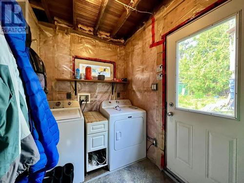 1865 E 7Th Avenue, Prince Rupert, BC - Indoor Photo Showing Laundry Room