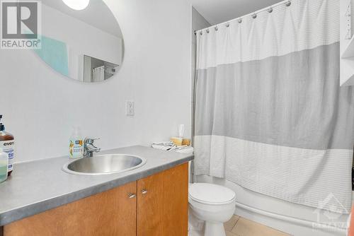 179 George Street Unit#2109, Ottawa, ON - Indoor Photo Showing Bathroom