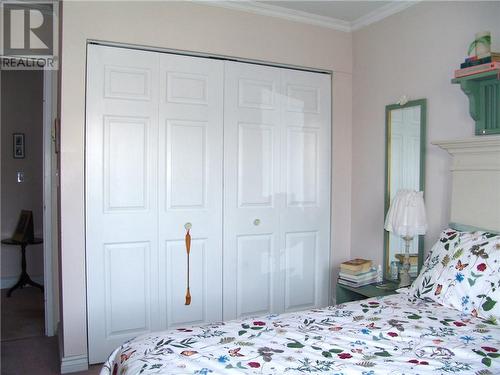 10 Winters Court, Brockville, ON - Indoor Photo Showing Bedroom