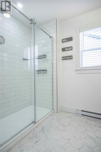64 Moffatt Road, Mount Pearl, NL - Indoor Photo Showing Bathroom