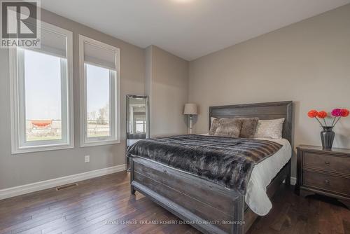 5084 Talbot Tr, Chatham-Kent, ON - Indoor Photo Showing Bedroom