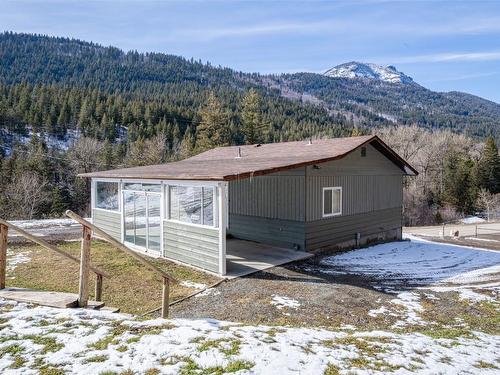 2627 Chase-Falkland Road, Falkland, BC - Outdoor With View