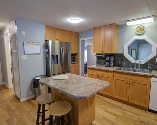 12 Wilkinson Road, Enderby, BC - Indoor Photo Showing Kitchen With Double Sink