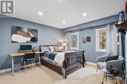 53 Ellery Drive, Richmond Hill, ON - Indoor Photo Showing Bedroom